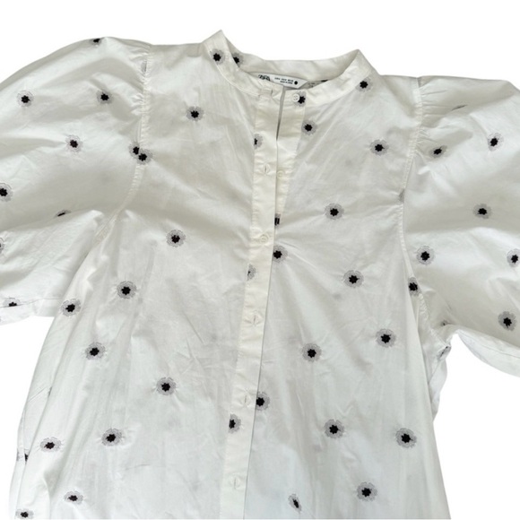Zara White Cotton Embroidered Midi Dress with Puffed Sleeves - Picture 2 of 5